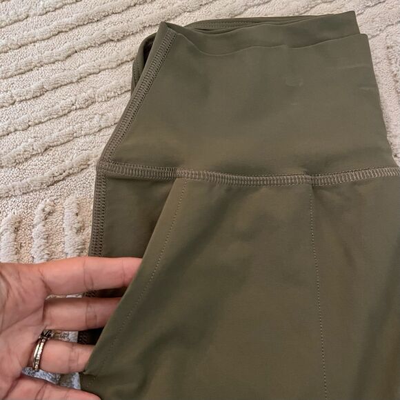 Carbon38 Women’s Jogger Pants Color: Melt Sage Green Size Large GUC Athleisure - Picture 8 of 9